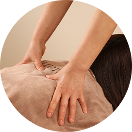 背中　もみほぐし